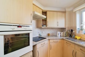 KITCHEN- click for photo gallery
